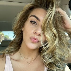 Meet your Posher, Bridgette